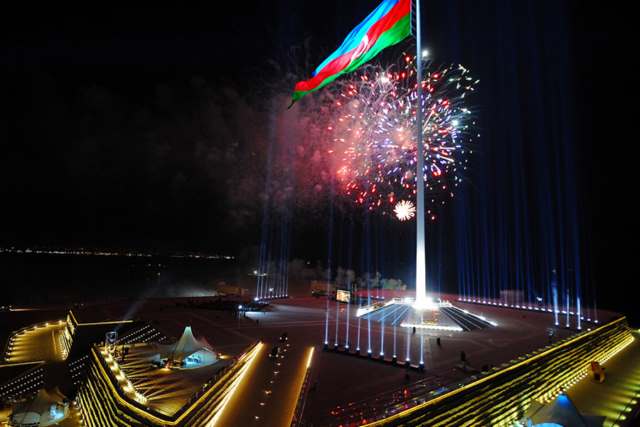 رشد گردشگری باکو Baku آذربایجان