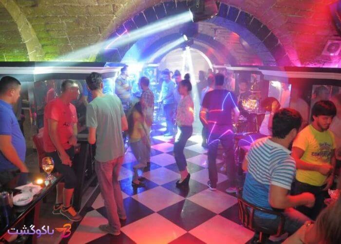 تفریحات شبانه باکو معمولا در چه مکان‌‌هایی برگزار می‌شوند؟